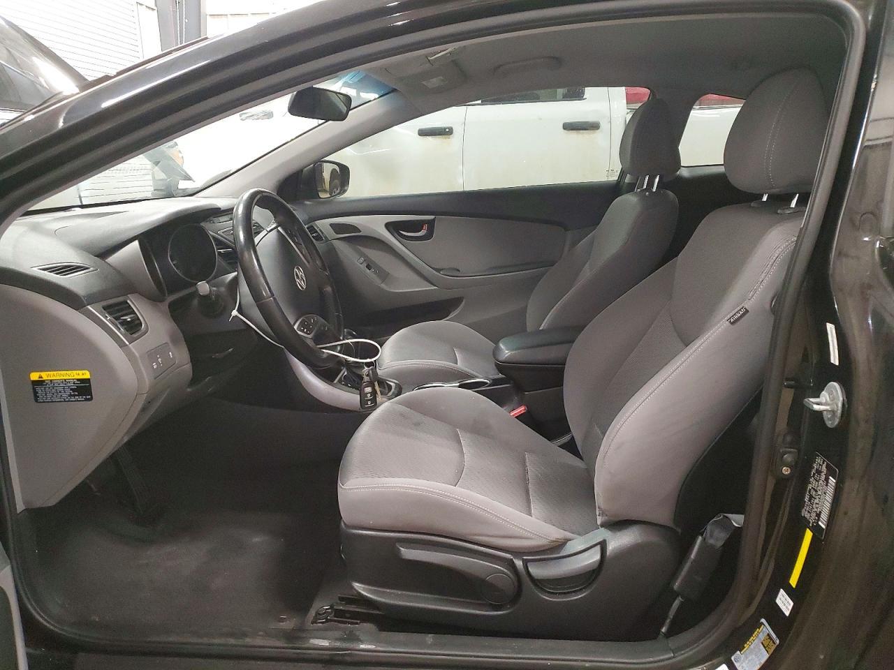 2014 Hyundai Elantra Coupe Base - zdjęcie 7