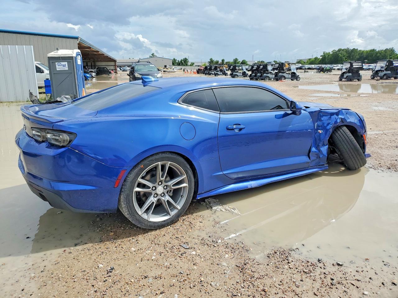 2020 Chevrolet Camaro Ls - zdjęcie 3