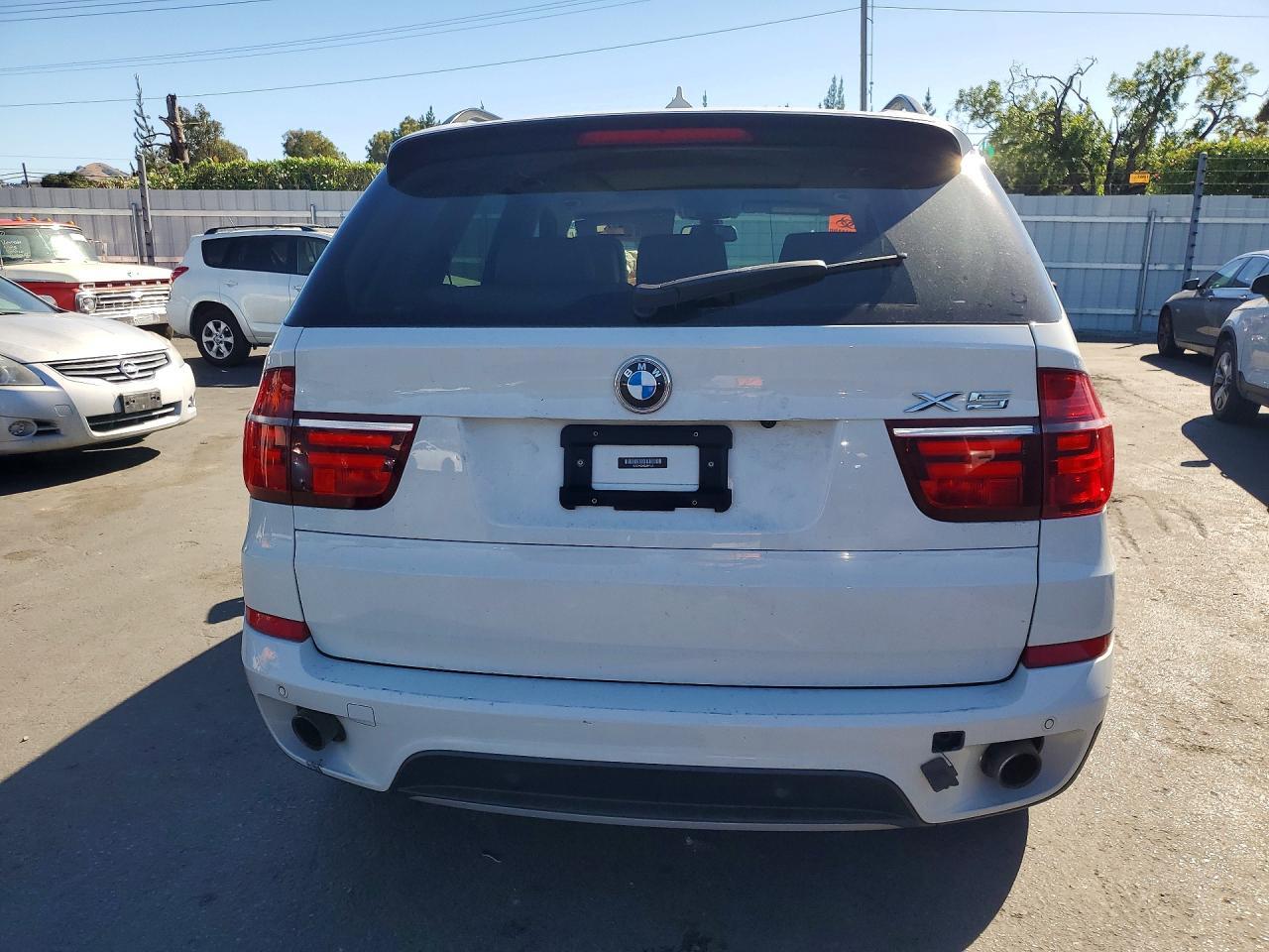 2013 BMW X5 xDrive35I - zdjęcie 6