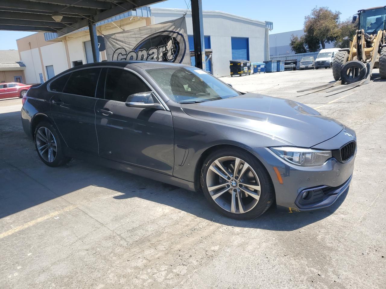 2019 BMW Seria 4 430i - zdjęcie 4
