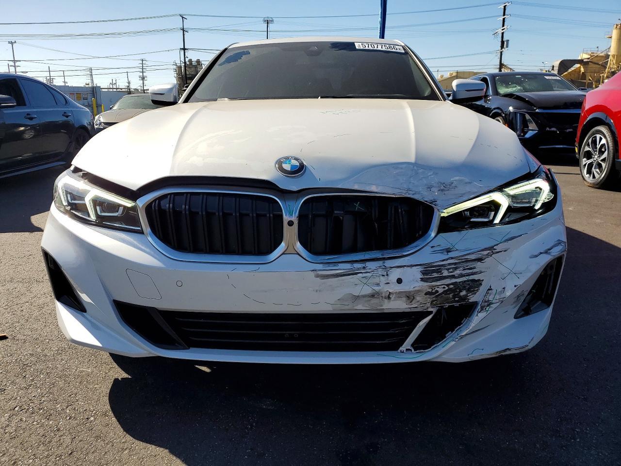 2023 BMW 330I - zdjęcie 5