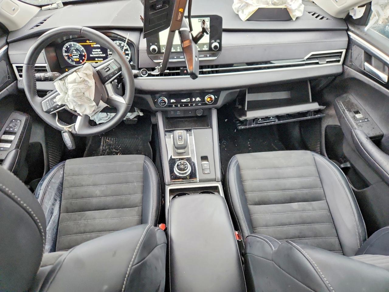 2024 Mitsubishi Outlander Se - zdjęcie 8