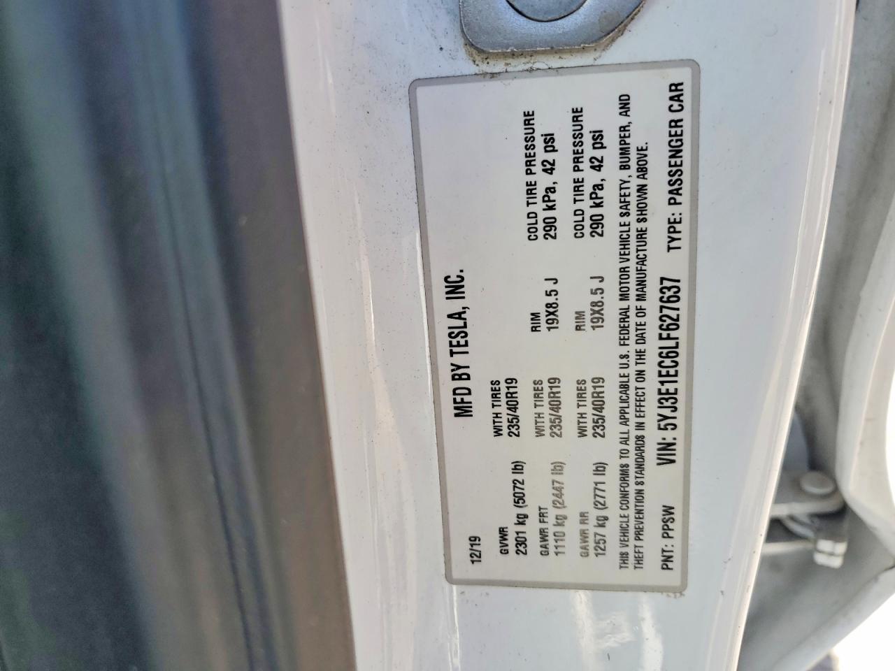 2020 Tesla Model 3 - zdjęcie 12