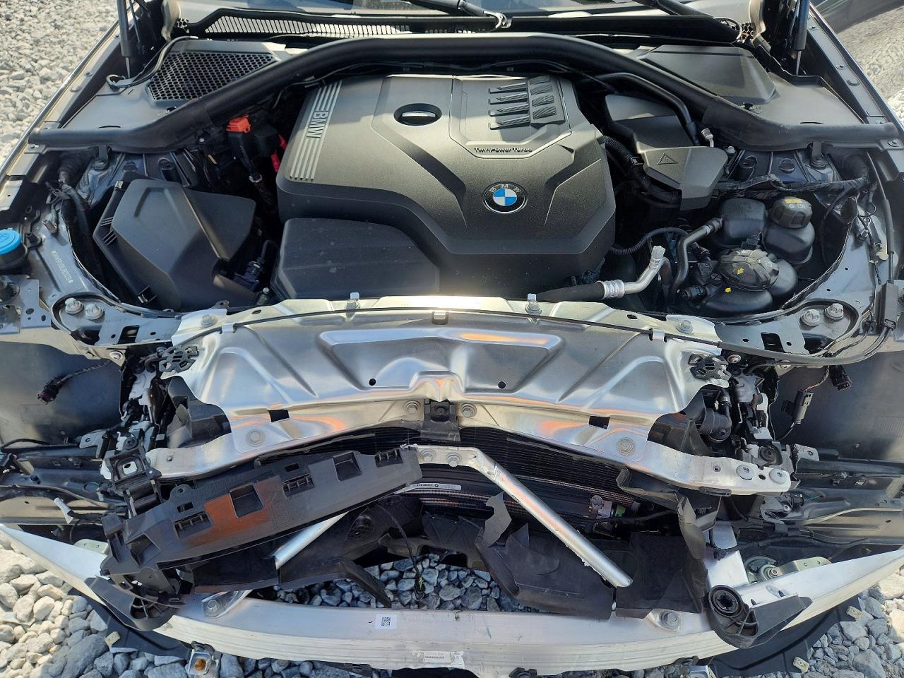 2020 BMW 330I - zdjęcie 11