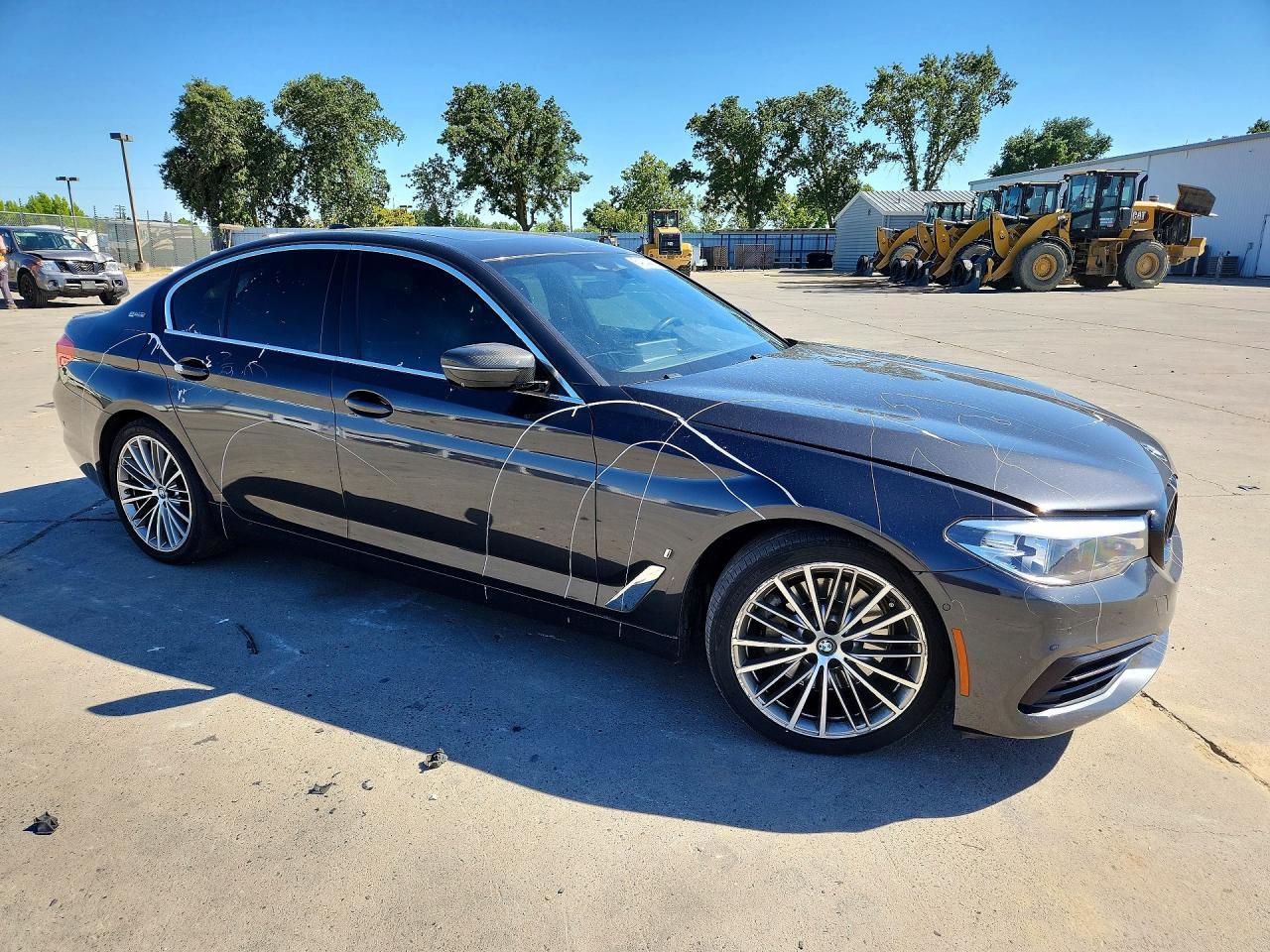 2019 BMW 530E - zdjęcie 4