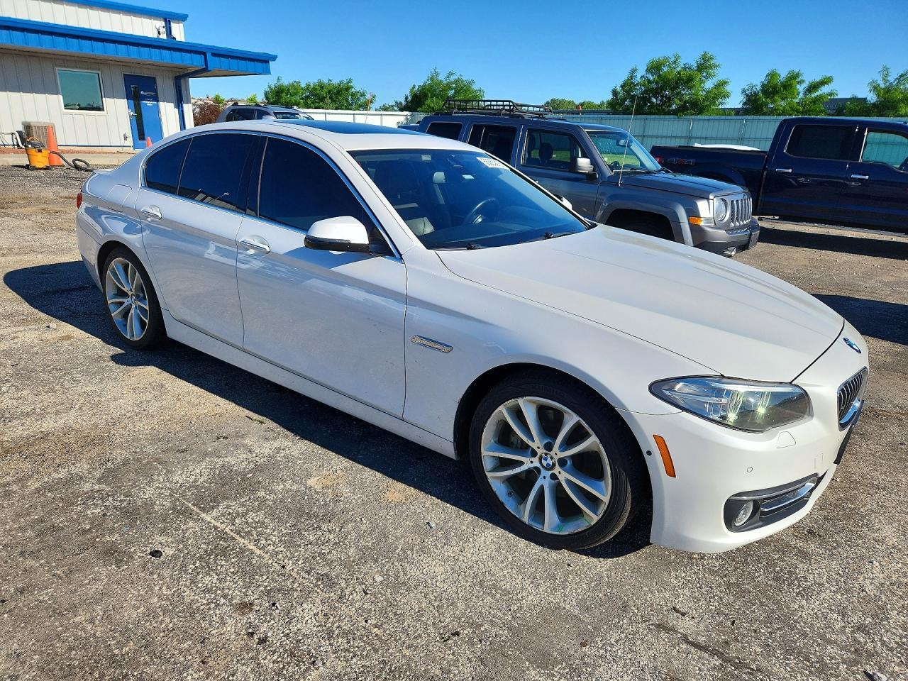 2016 BMW 535 Xi - zdjęcie 4
