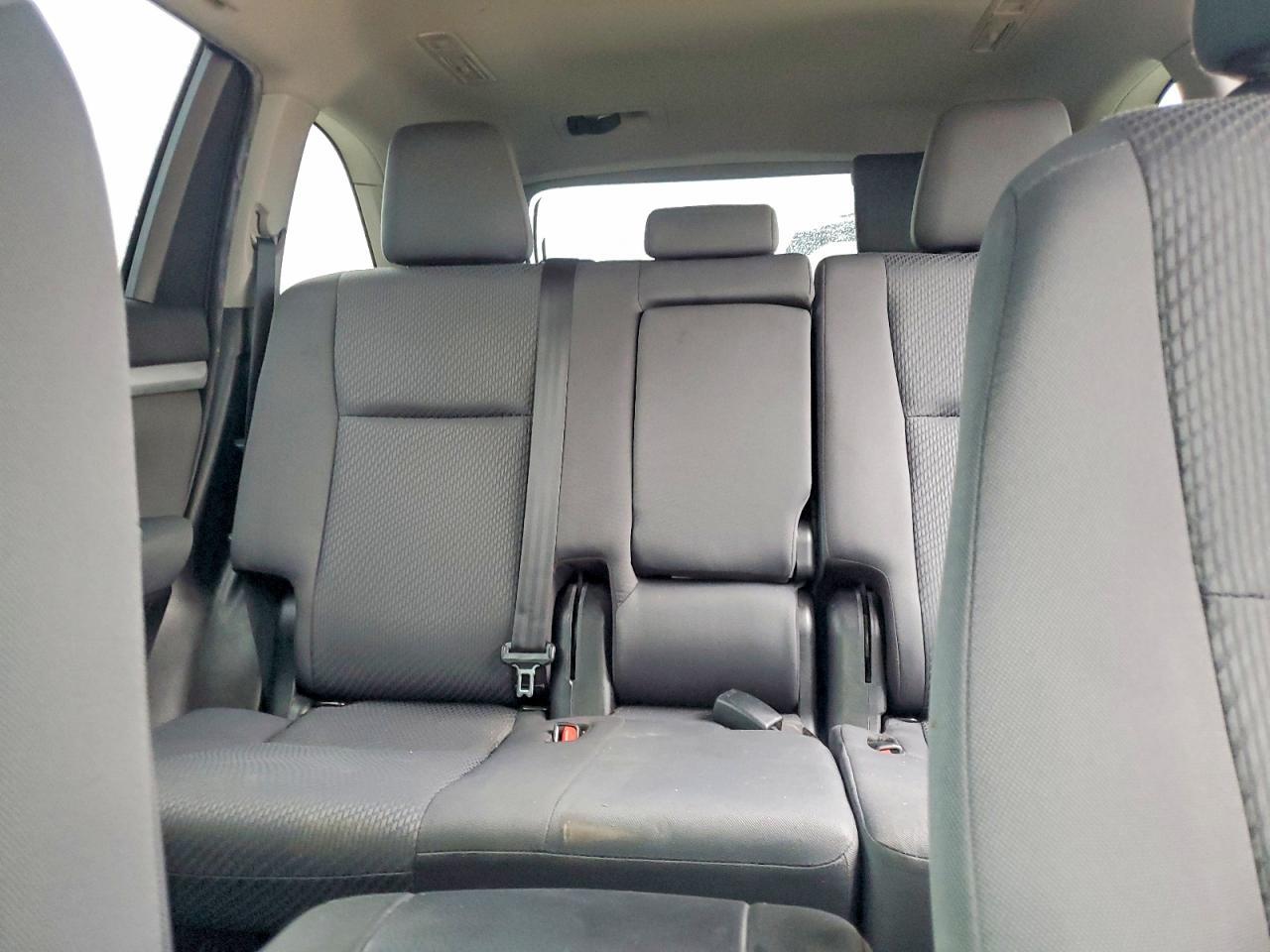 2019 Toyota Highlander Le - zdjęcie 10
