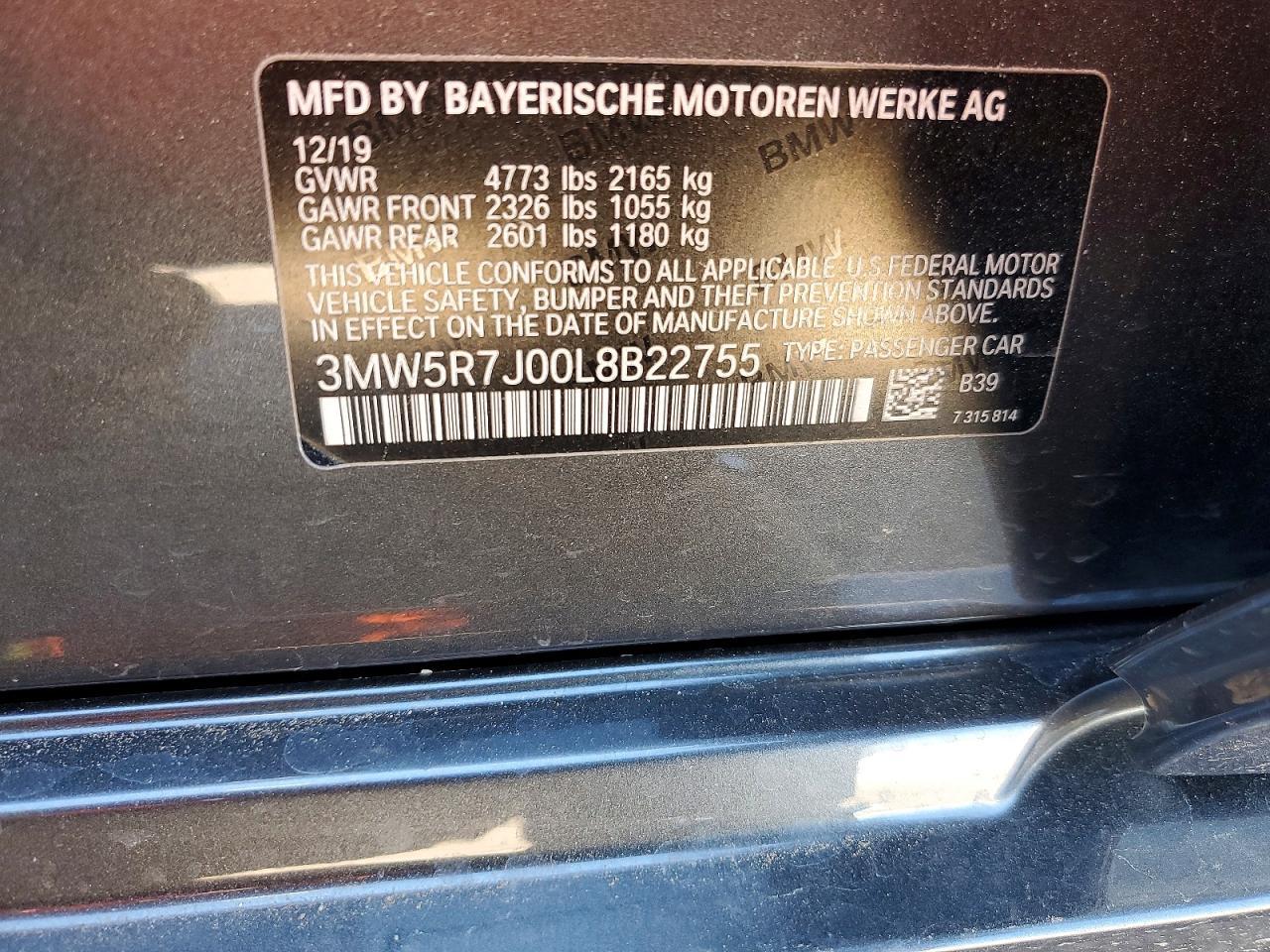 2020 BMW Seria 3 330i - zdjęcie 12