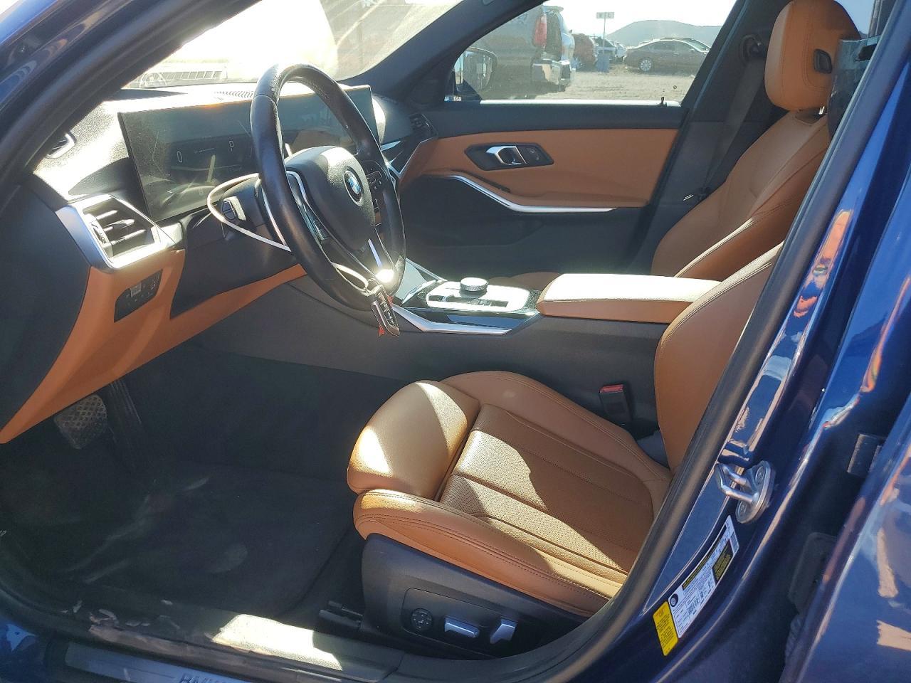 2024 BMW 330I - zdjęcie 7