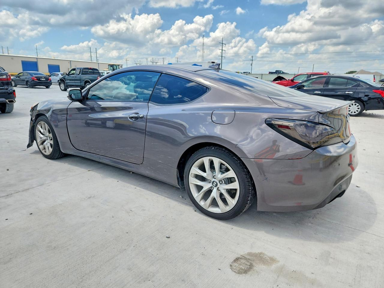 2013 Hyundai Genesis Coupe - zdjęcie 2