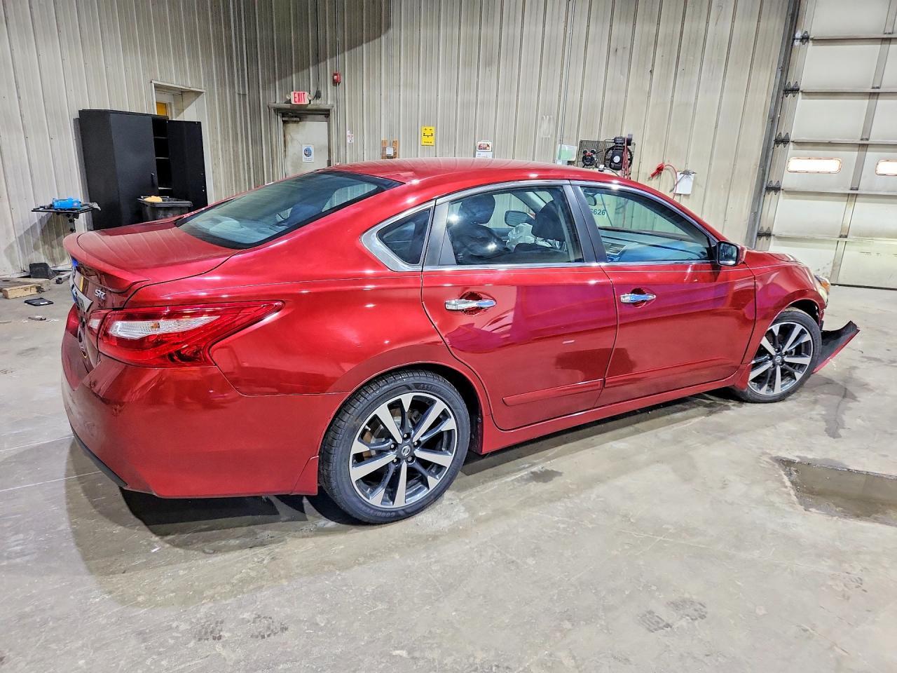 2016 Nissan Altima 2.5 Sr - zdjęcie 3