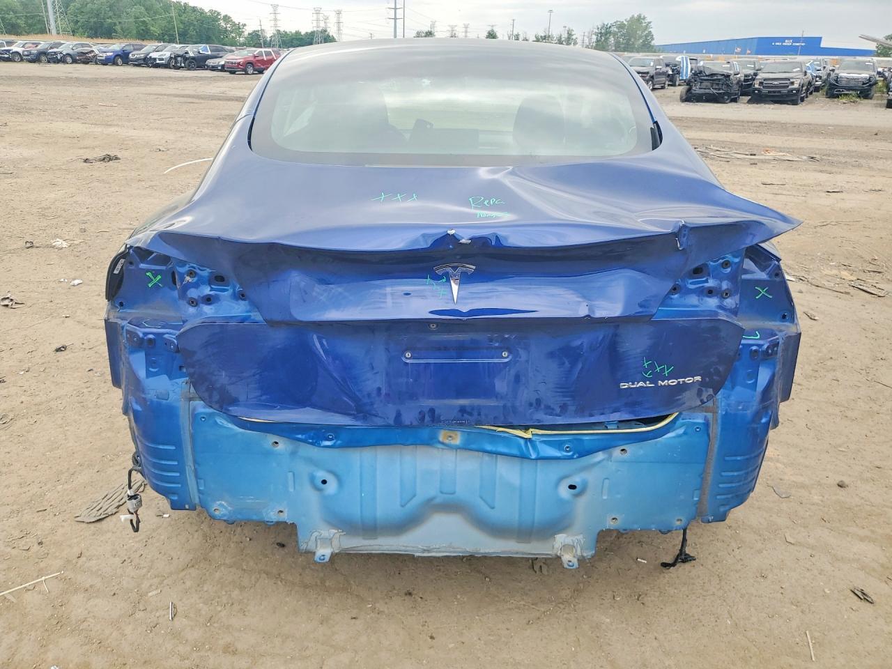 2021 Tesla Model 3 - zdjęcie 6