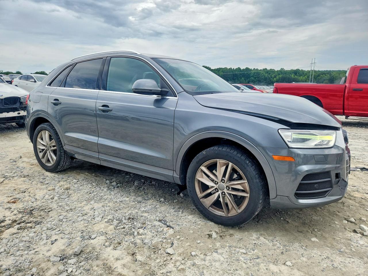 Audi Q3 - zdjęcie 4
