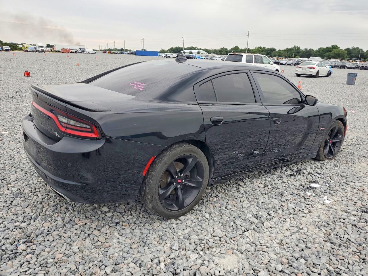 2018 Dodge Charger R - zdjęcie 3