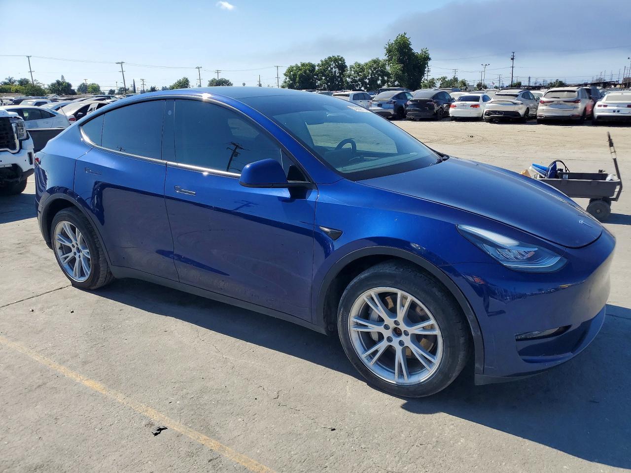 2023 Tesla Model Y - zdjęcie 4