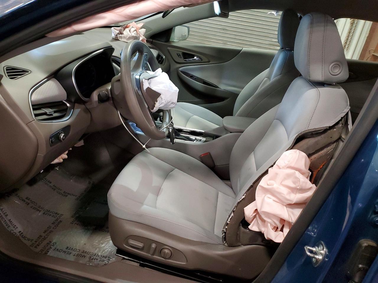 2025 Chevrolet Malibu Lt - zdjęcie 7