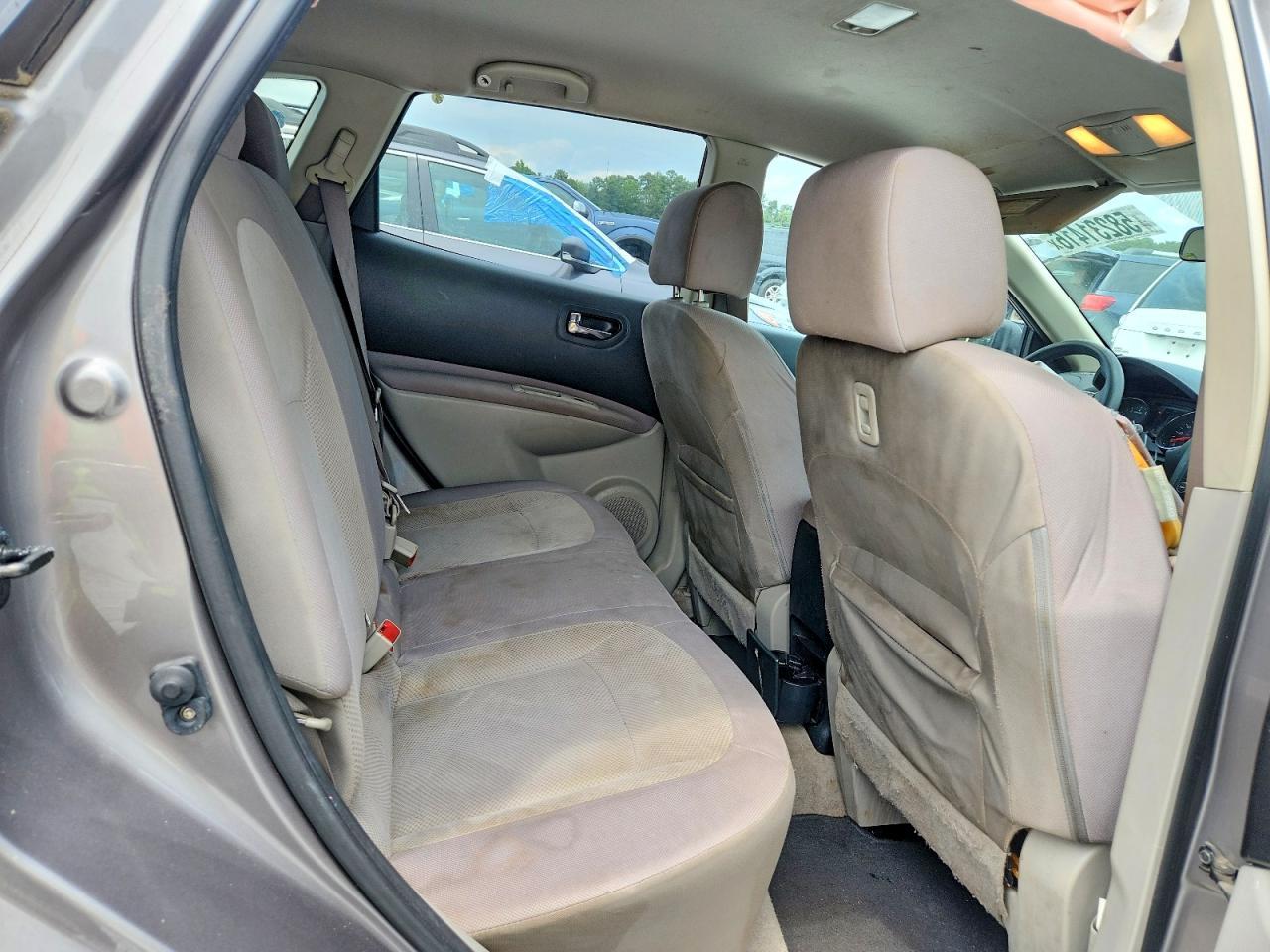 2013 Nissan Rogue S - zdjęcie 10