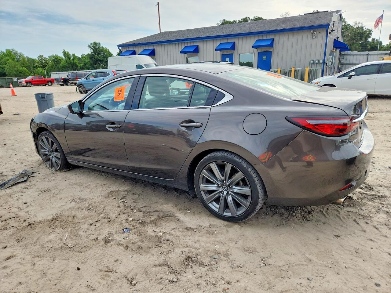 2020 Mazda 6 Touring - zdjęcie 2