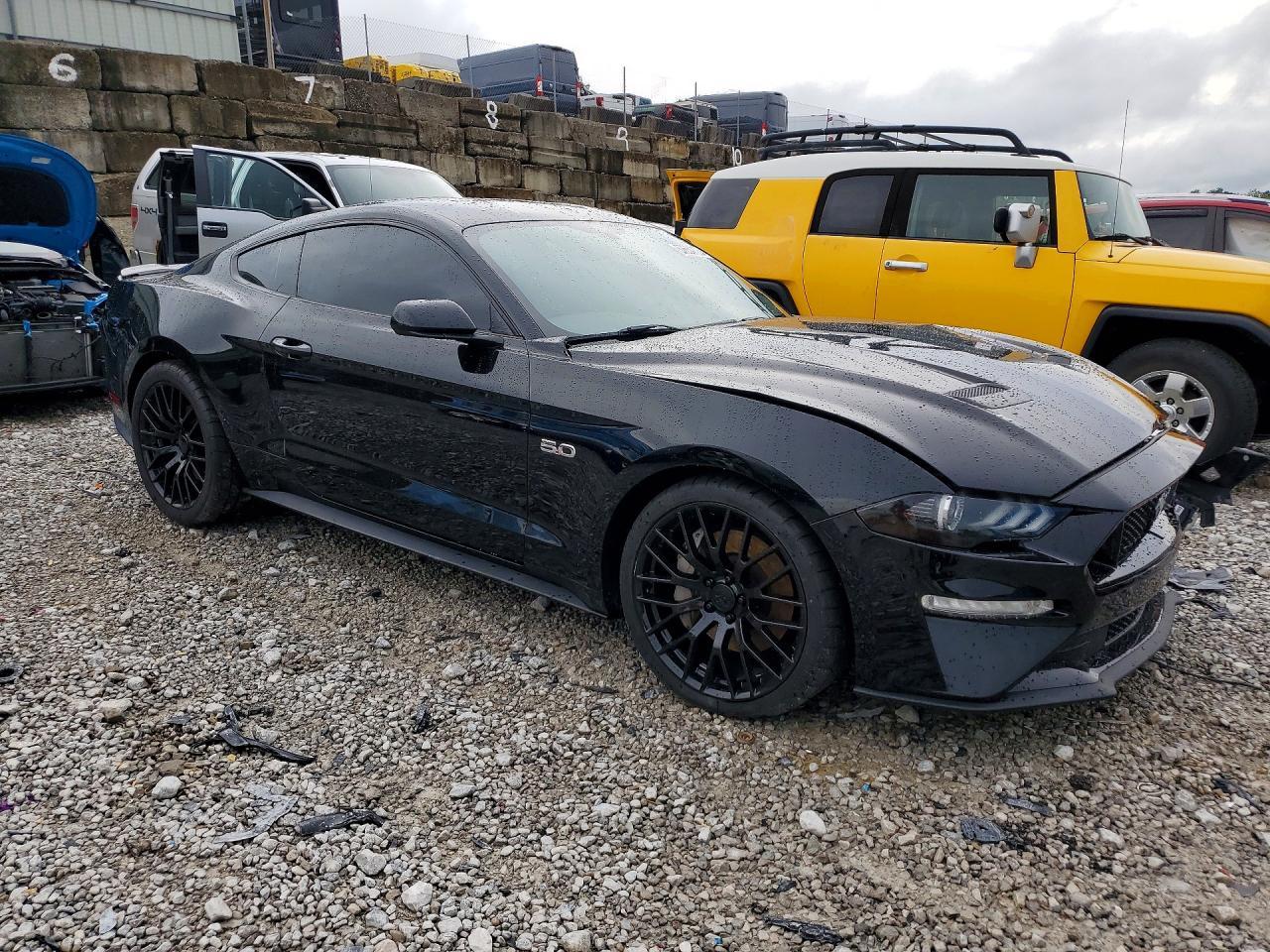 2018 Ford Mustang Gt - zdjęcie 4