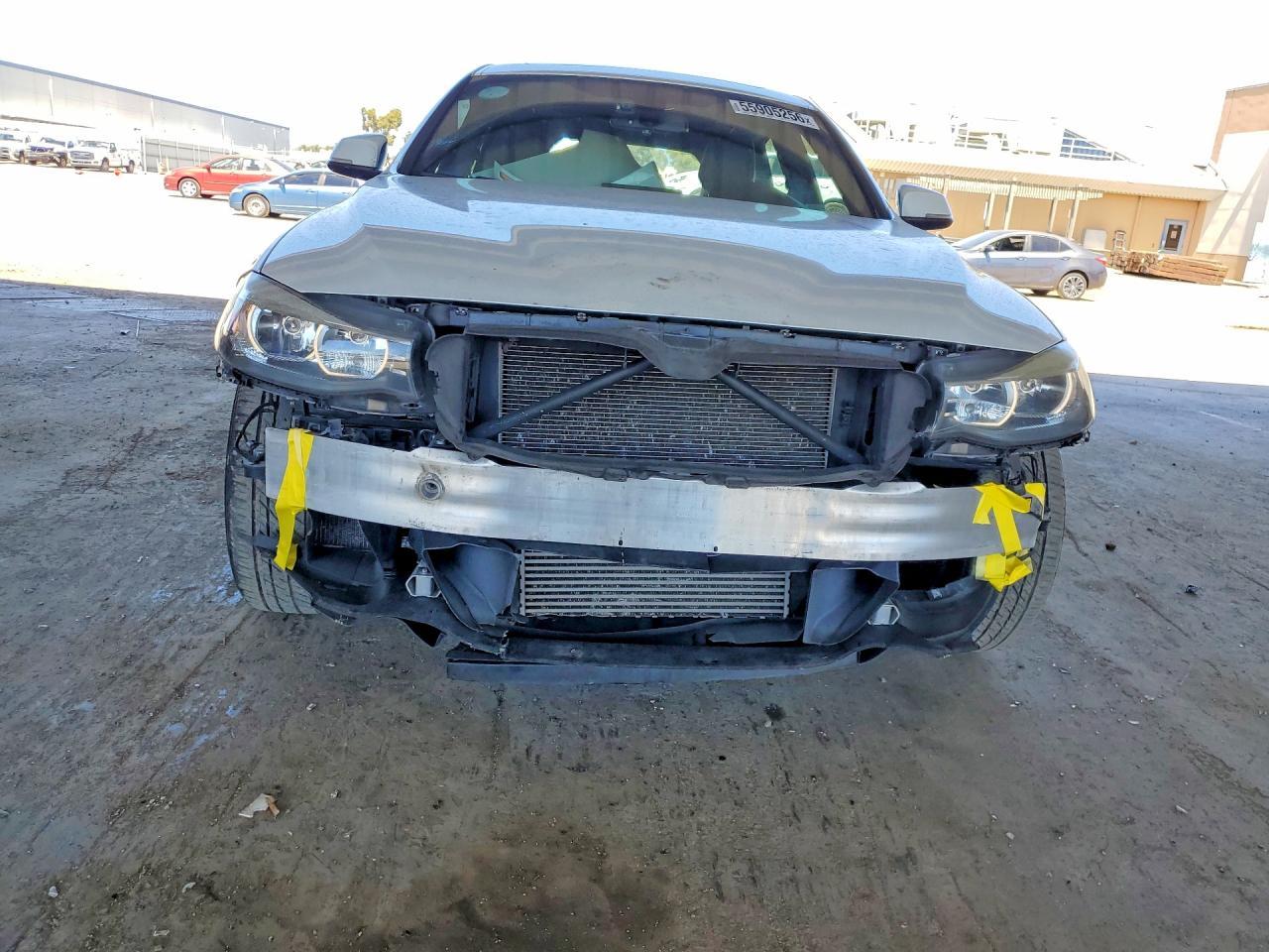 2015 BMW Seria 3 328i - zdjęcie 5