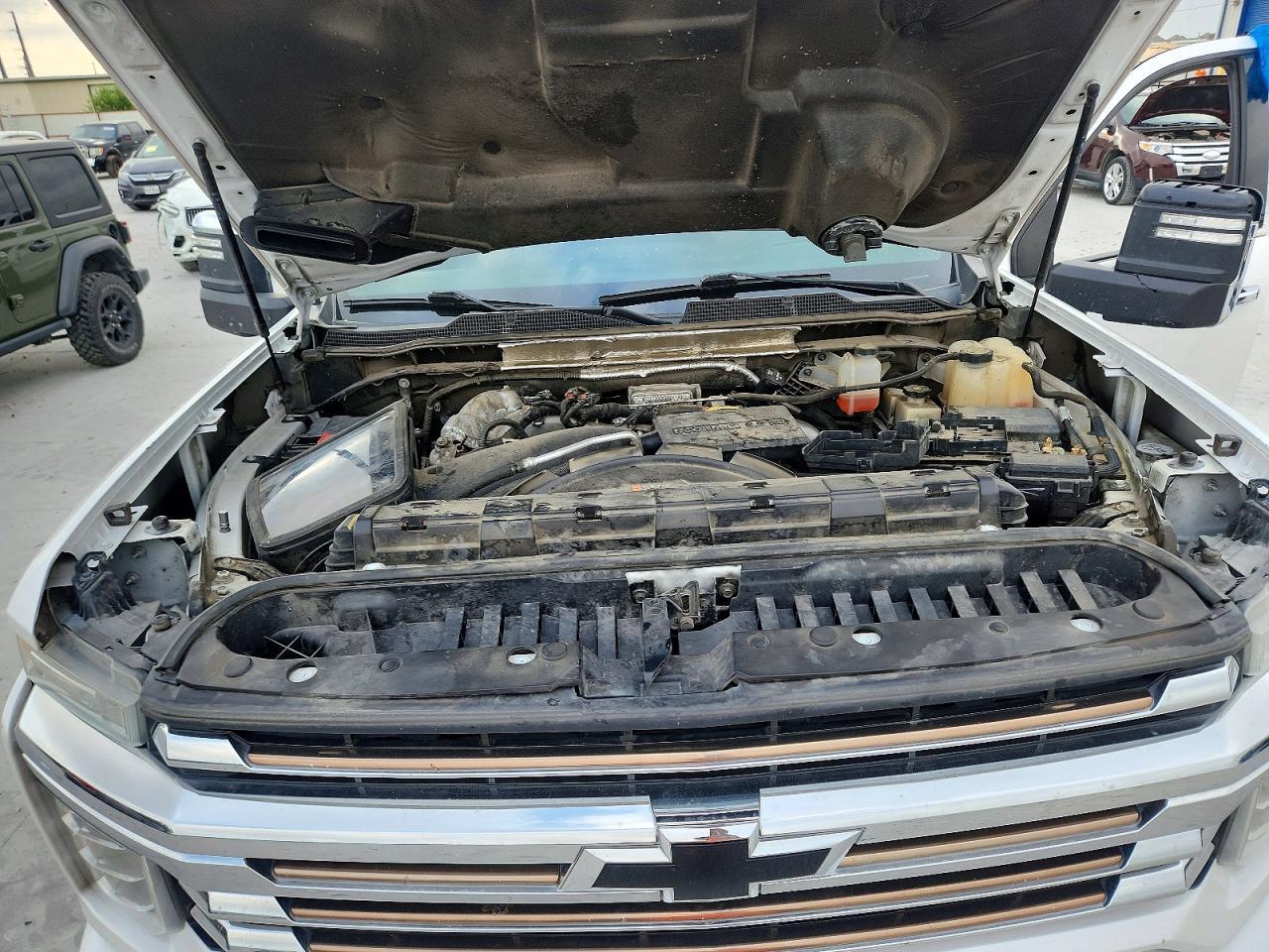 2020 Chevrolet Silverado K2500 High Country - zdjęcie 11