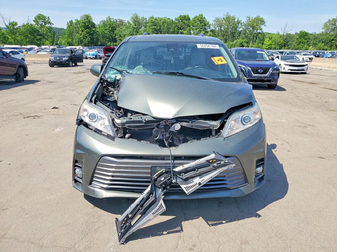 2018 Toyota Sienna Xle 8-Passenger - zdjęcie 5
