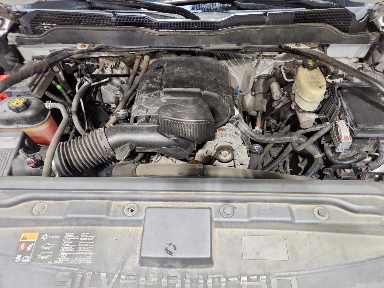 2016 Chevrolet Silverado C2500 Heavy Duty - zdjęcie 11