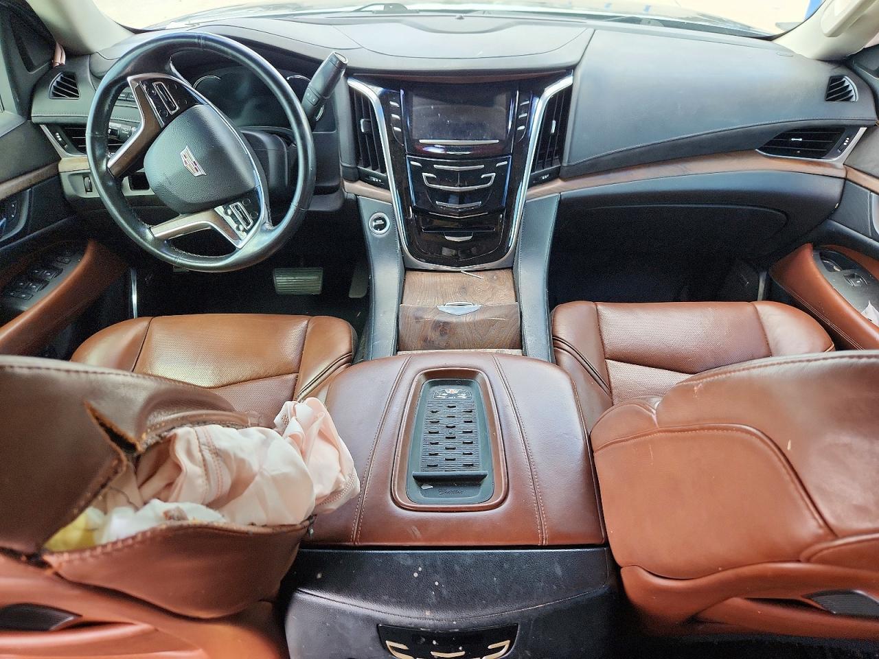 2017 Cadillac Escalade Esv Luxury - zdjęcie 8