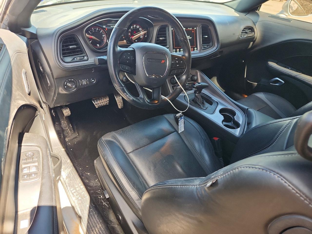 2023 Dodge Challenger Sxt - zdjęcie 8