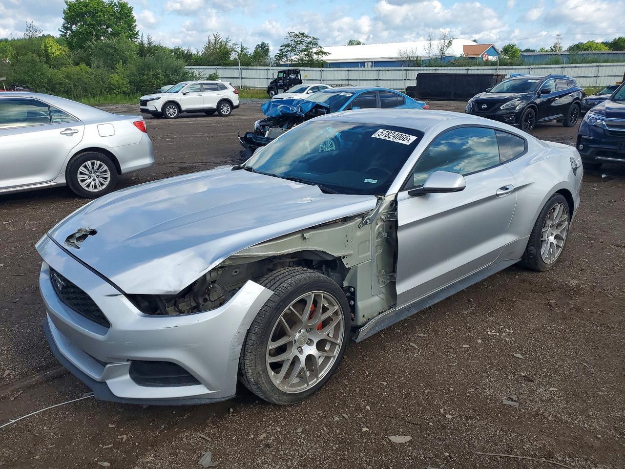 2017 Ford Mustang - zdjęcie główne