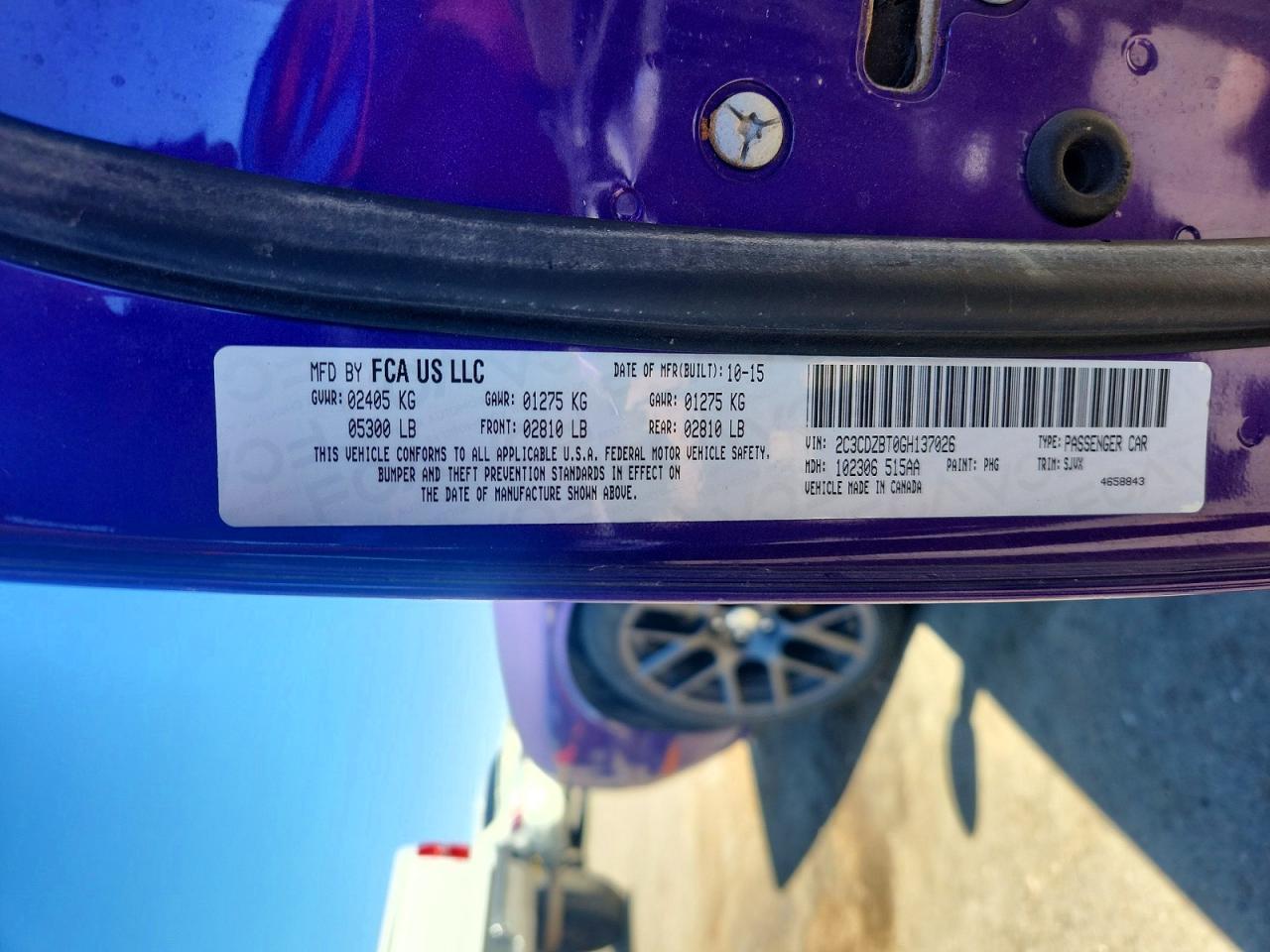 2016 Dodge Challenger R/T - zdjęcie 12