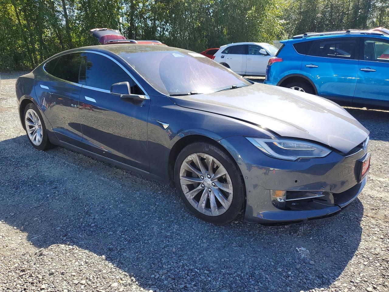 2017 Tesla Model S - zdjęcie 4