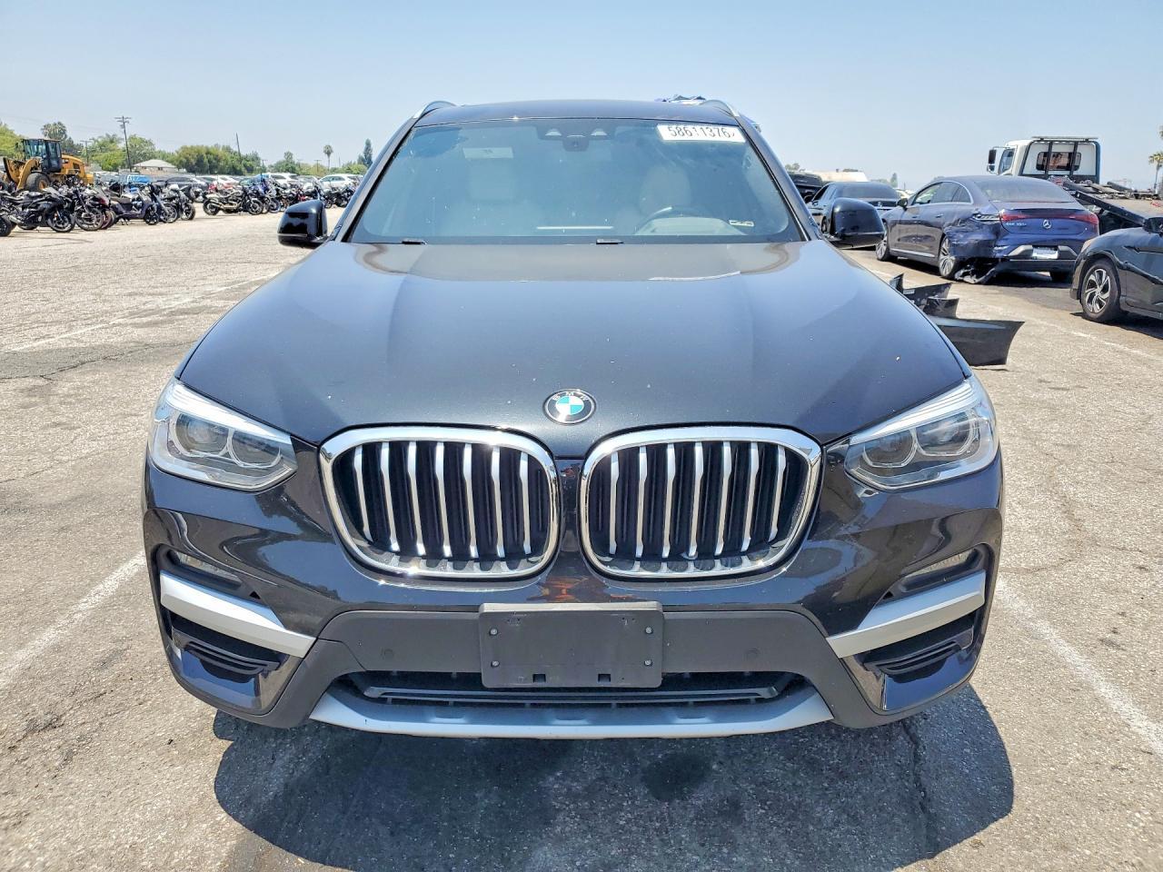 BMW X3 - zdjęcie 5