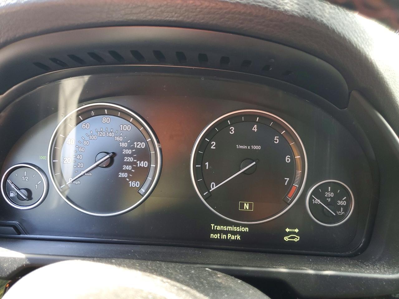 2014 BMW X5 xDrive35I - zdjęcie 9