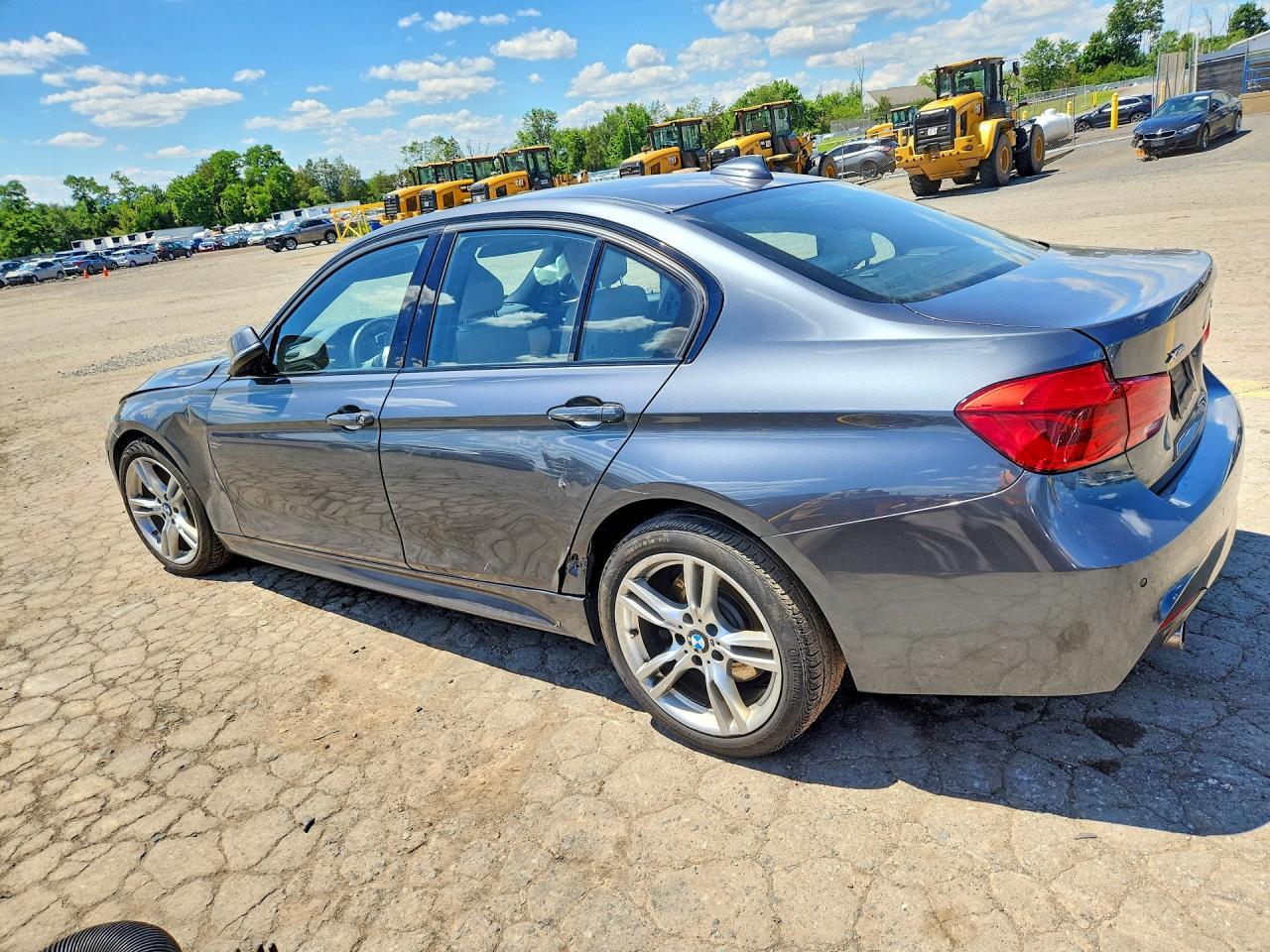 2016 BMW 340 Xi - zdjęcie 2
