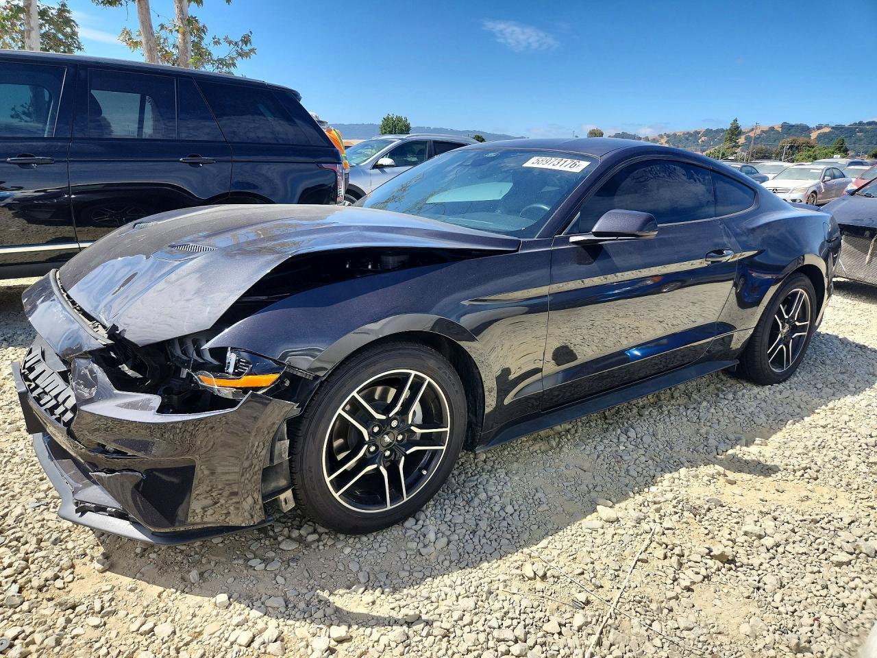 2022 Ford Mustang - zdjęcie główne