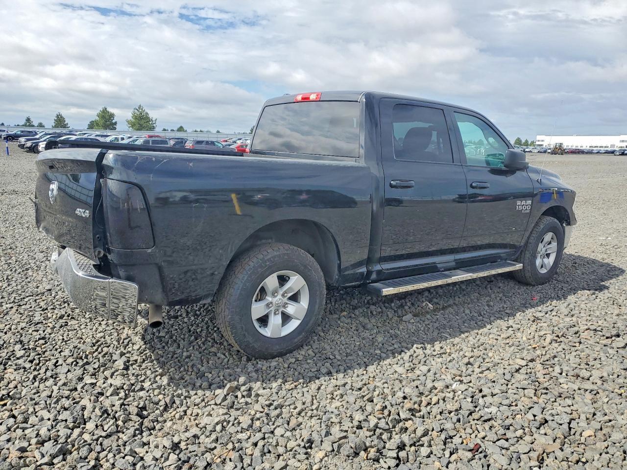 2021 Ram 1500 Classic Slt - zdjęcie 3