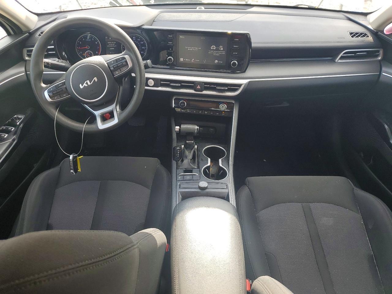 2022 Kia K5 - zdjęcie 8