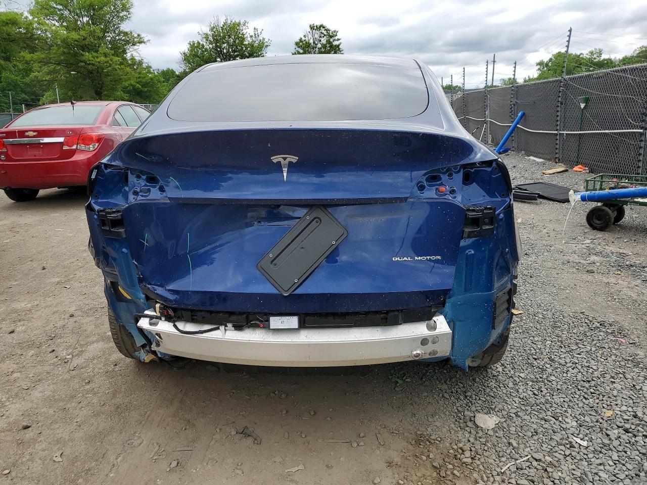 2023 Tesla Model Y - zdjęcie 6