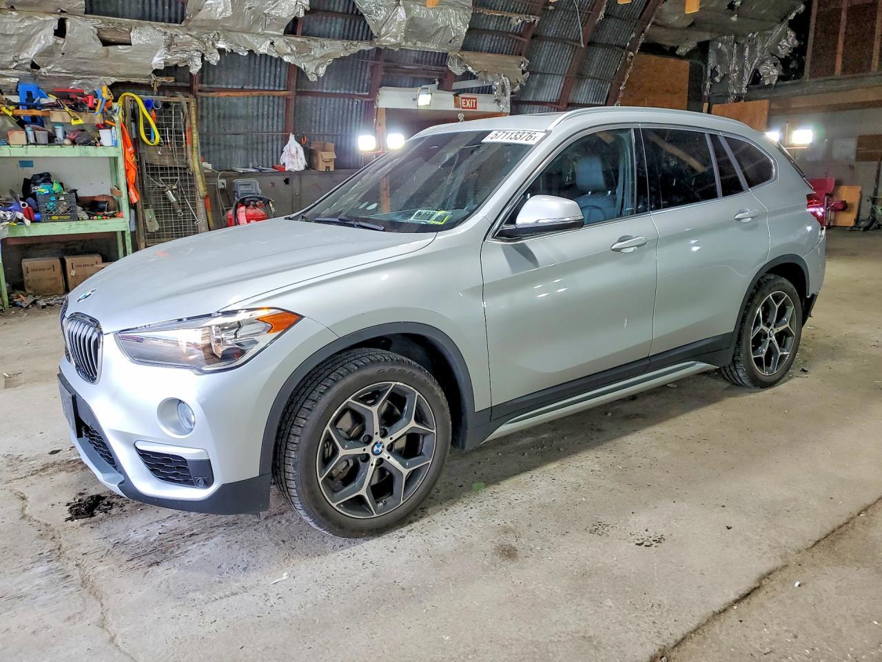 2019 BMW X1 xDrive28I - zdjęcie główne