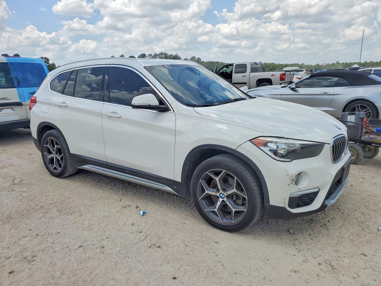 2018 BMW X1 xDrive28I - zdjęcie 4