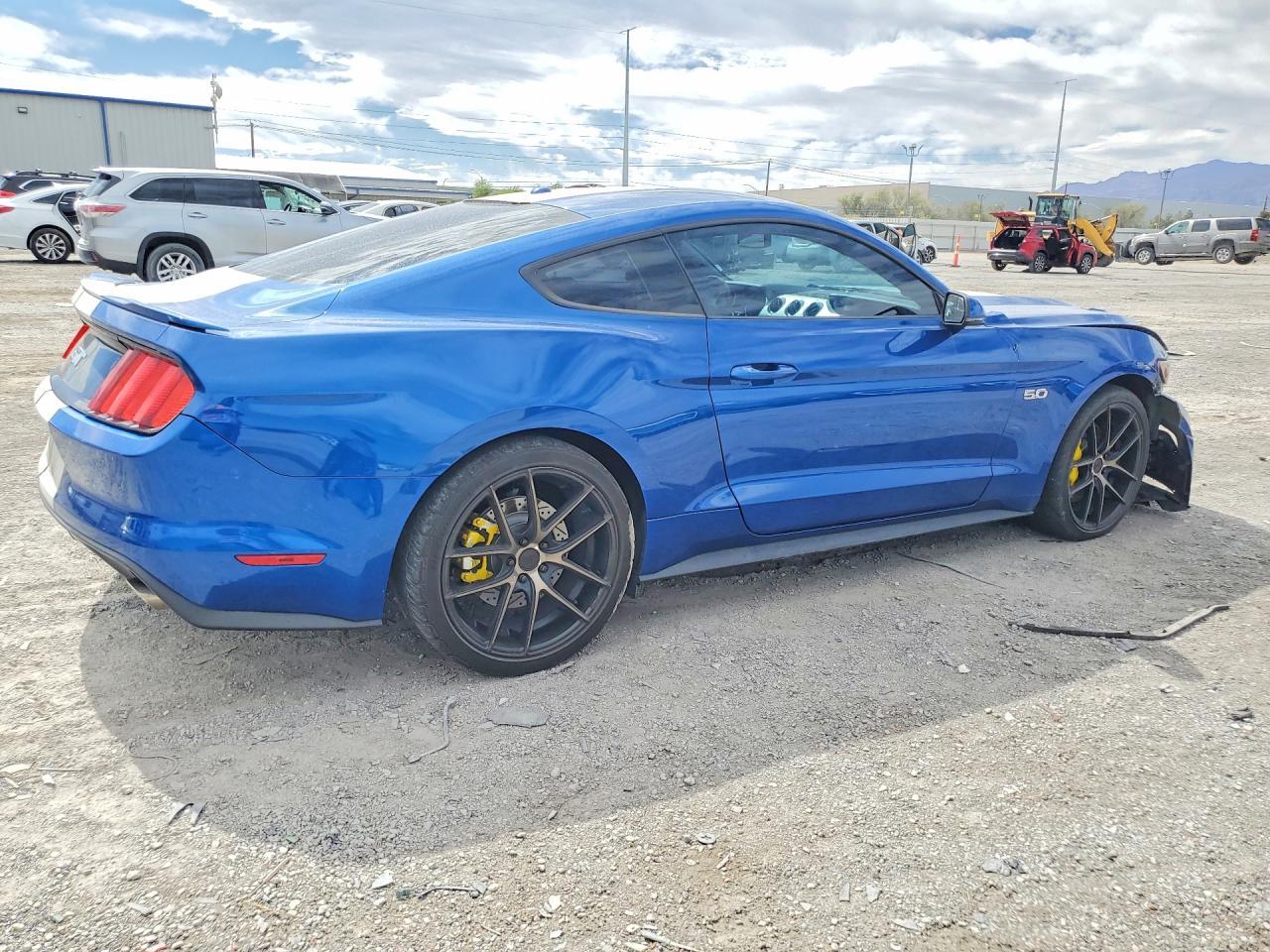2017 Ford Mustang Gt - zdjęcie 3