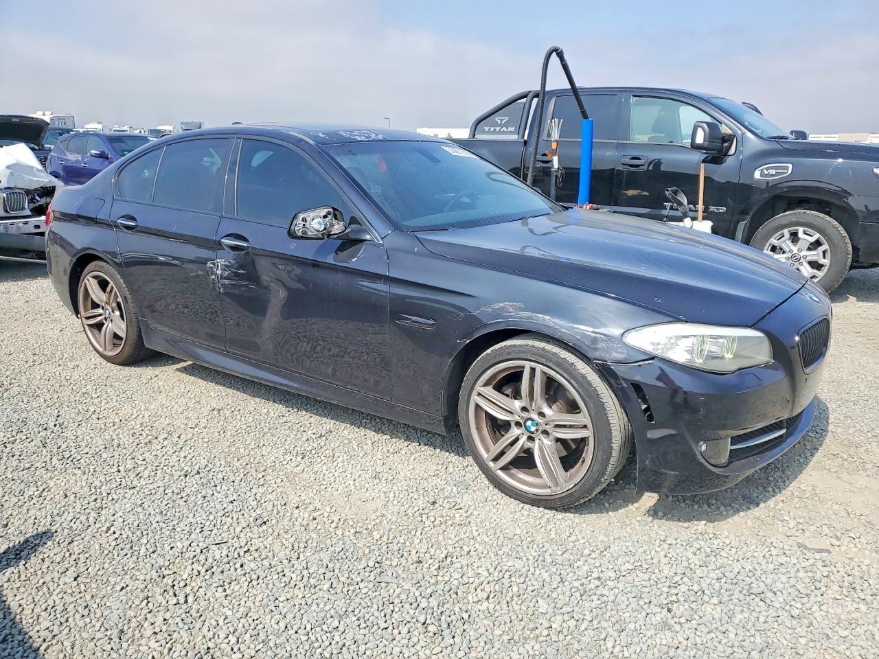 2013 BMW 528 I - zdjęcie 4