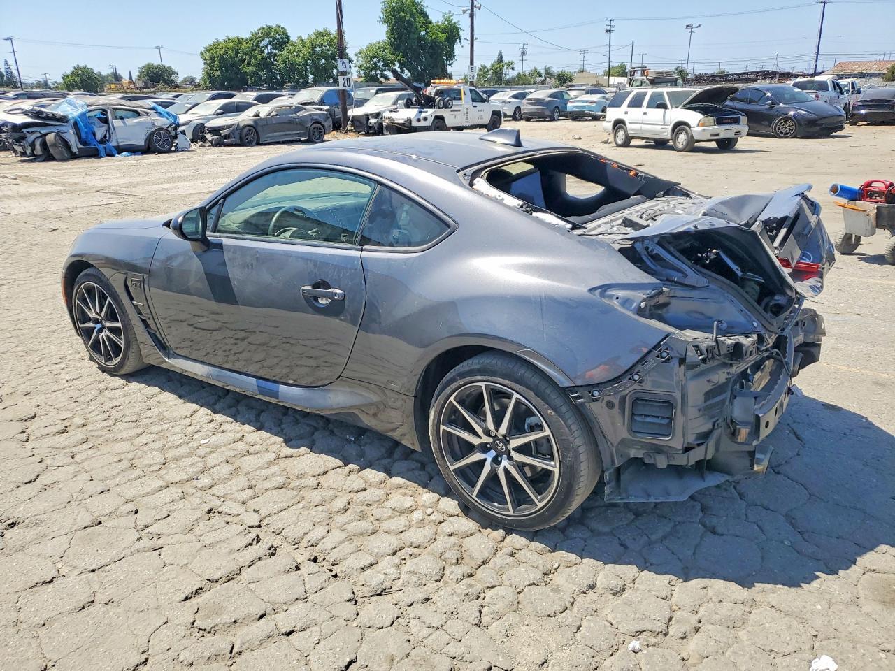 2024 Toyota Gr 86 - zdjęcie 2