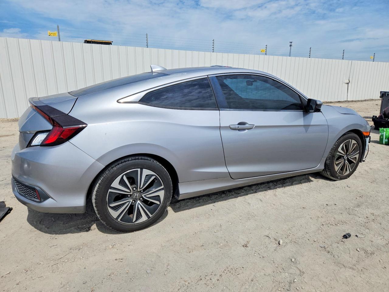 2017 Honda Civic Ex - zdjęcie 3