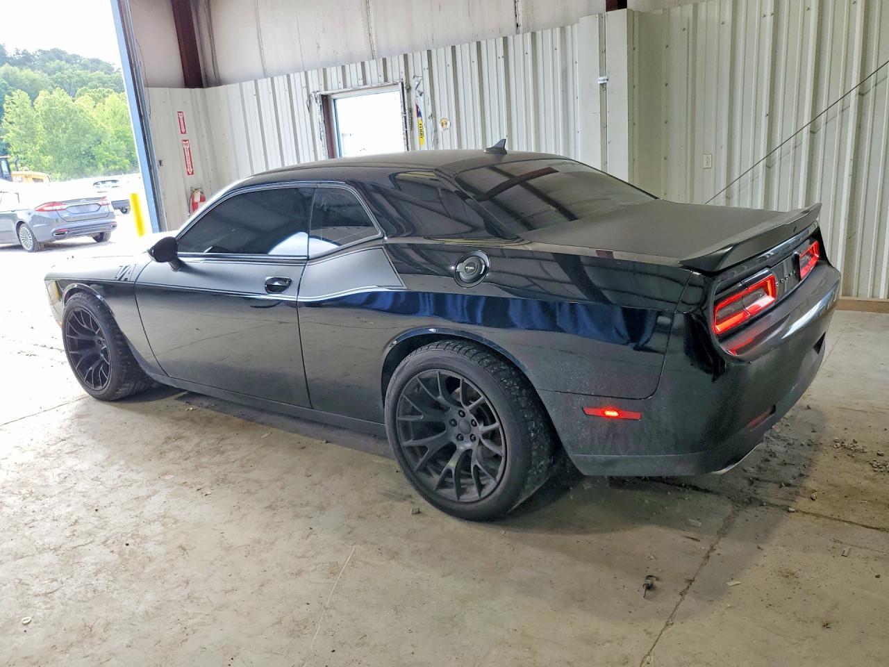 2017 Dodge Challenger R - zdjęcie 2
