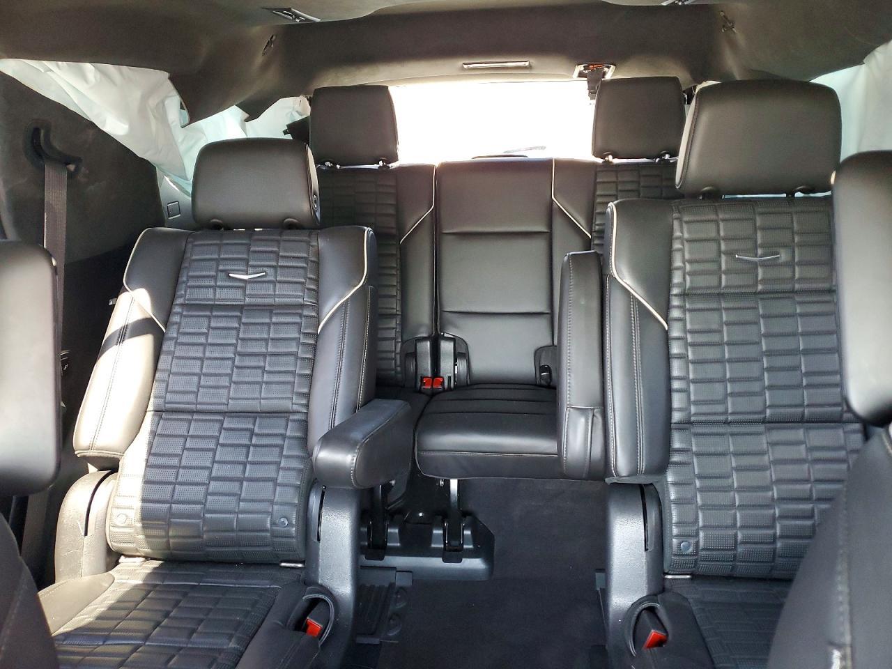 2022 Cadillac Escalade Sport Platinum - zdjęcie 10