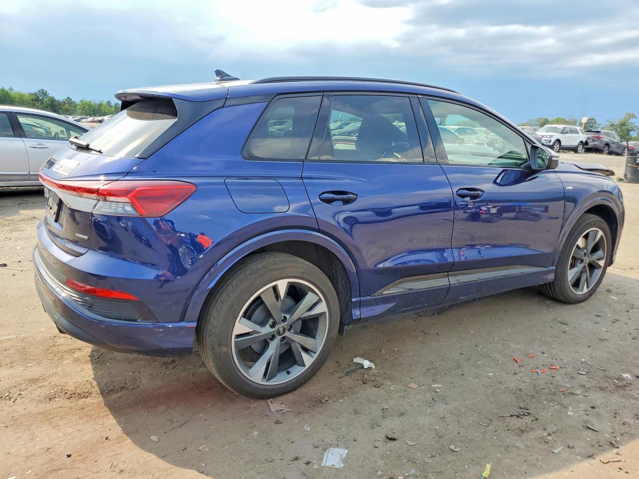 2023 Audi Q4 E-Tron Prestige - zdjęcie 3