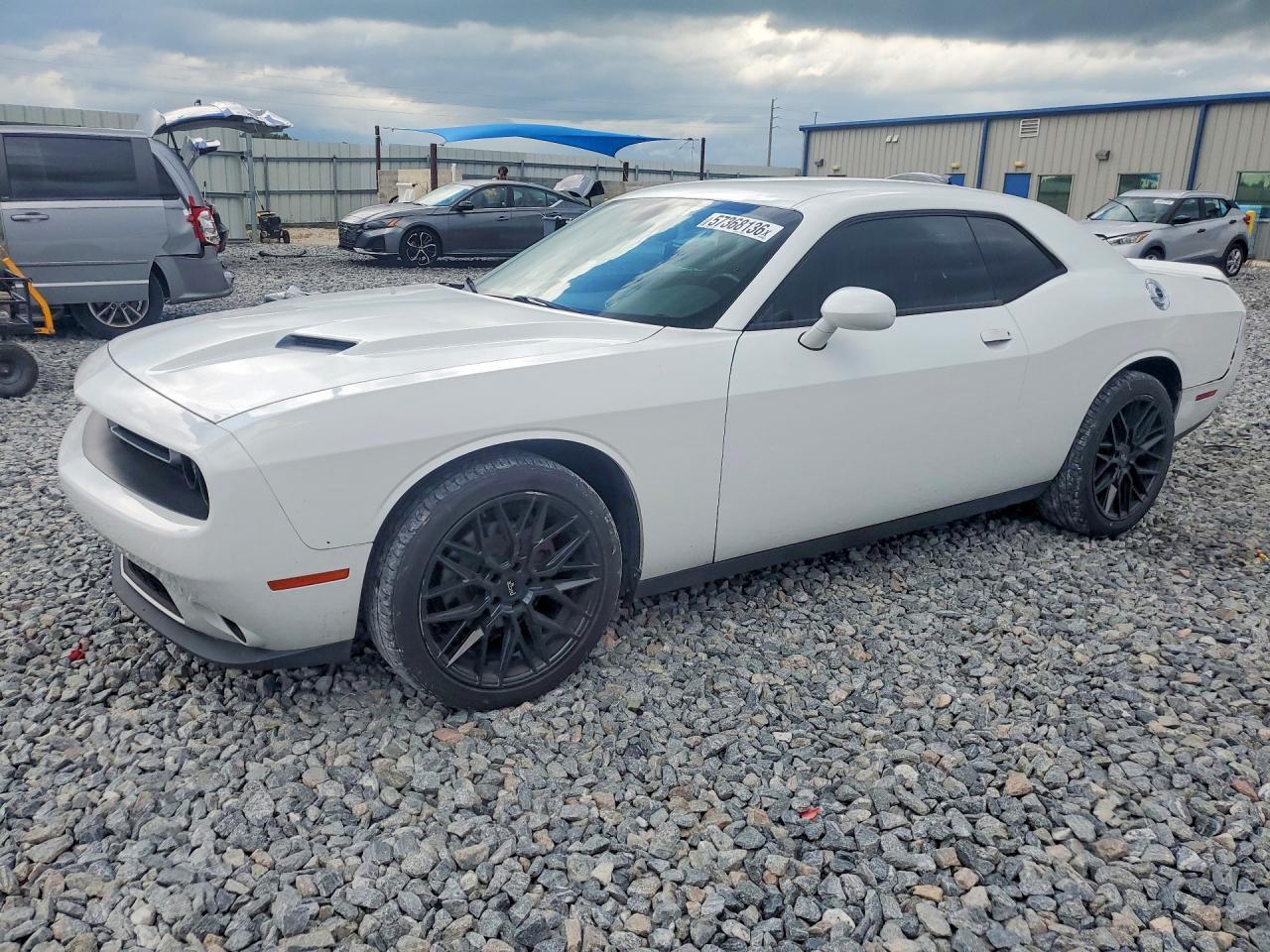 2019 Dodge Challenger Sxt - zdjęcie główne