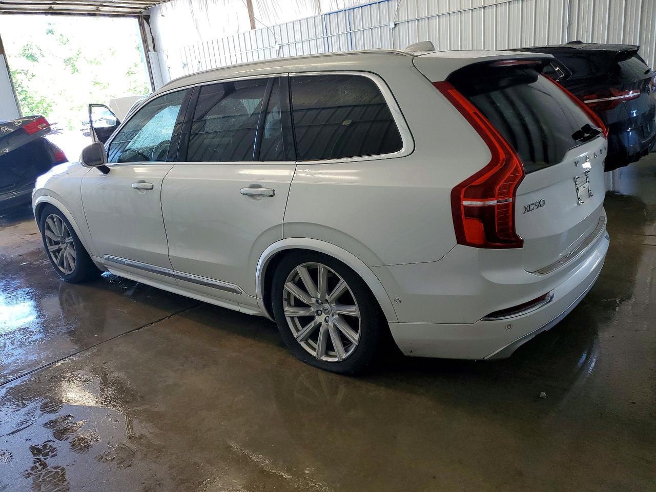 2017 Volvo Xc90 T6 - zdjęcie 2